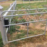 triple emu scroll gate