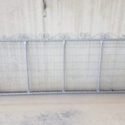 Scrolls on top – emu wire